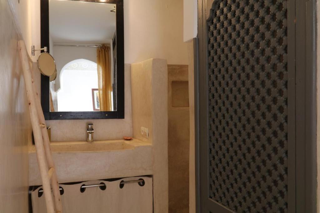 103Riad Pool Rooftop & Hammam مراكش المظهر الخارجي الصورة